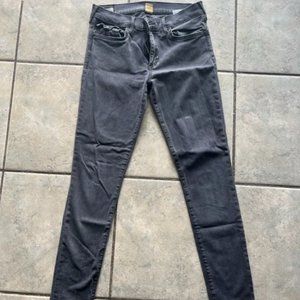 True Religion Jeans - Halle Mid Rise Super Skinny Size 29